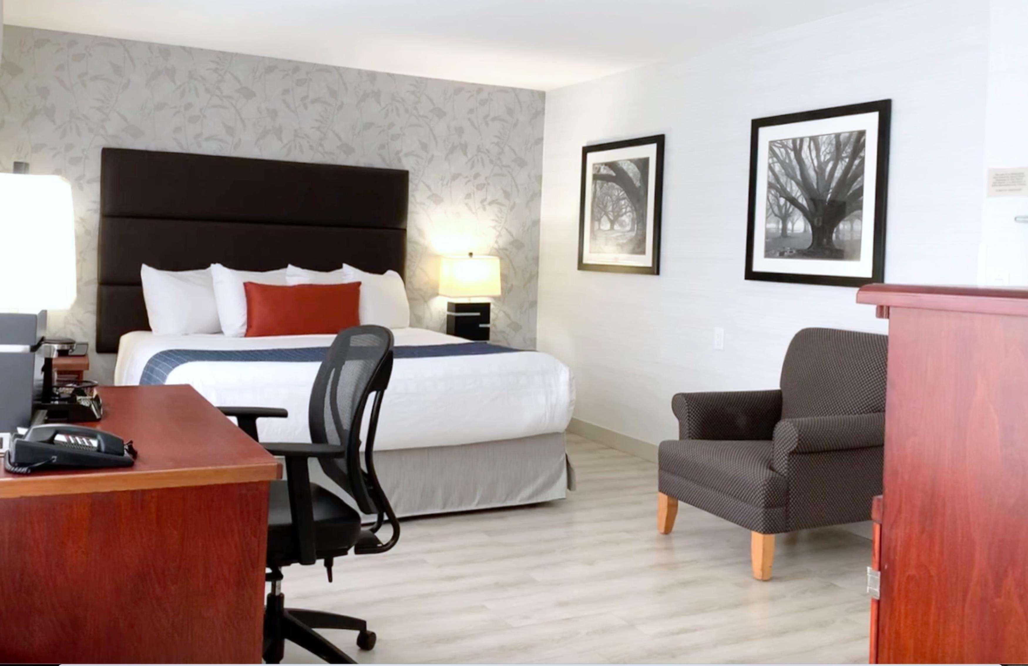 Best Western Plus Regency Inn And Conference Centre Abbotsford Ngoại thất bức ảnh