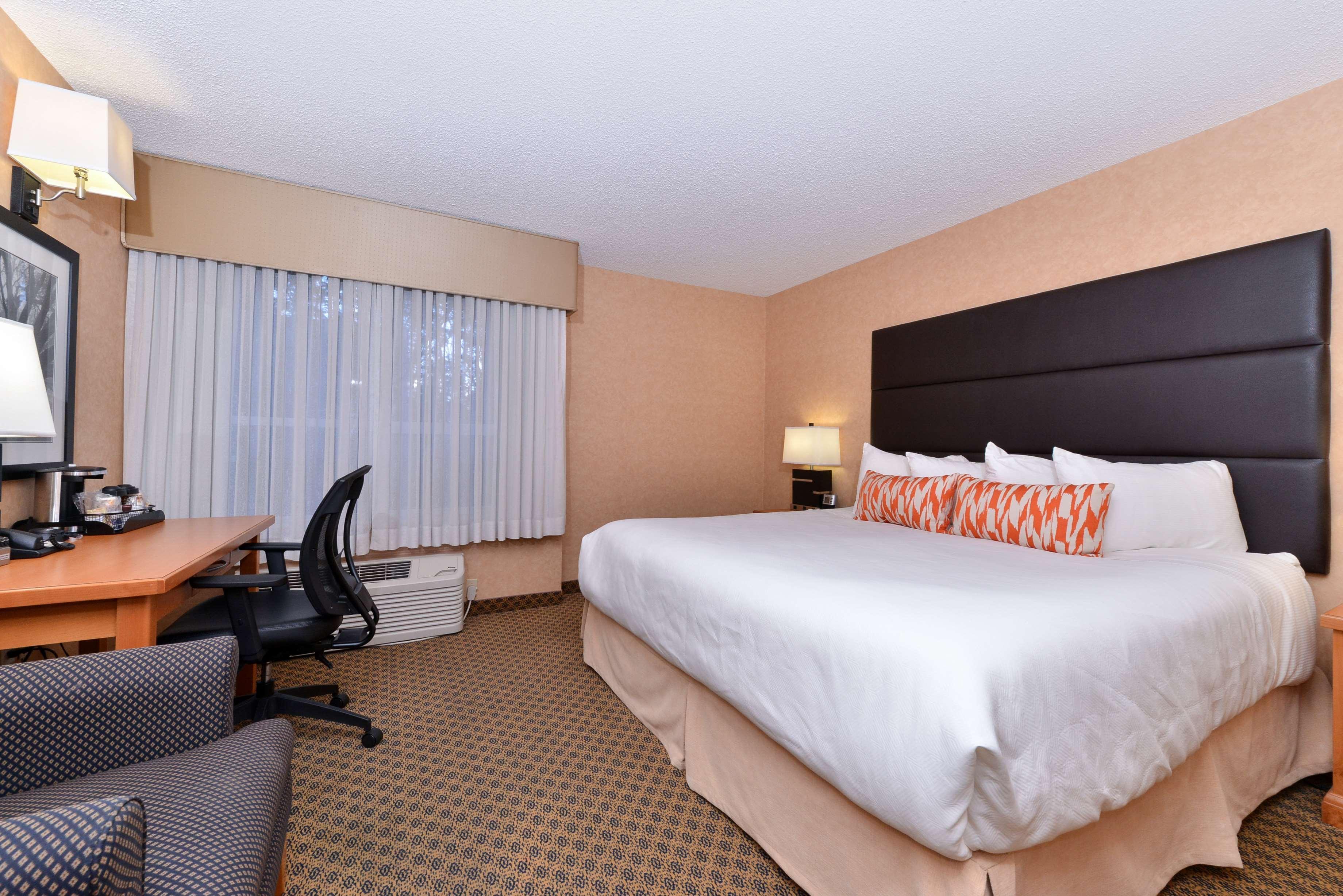 Best Western Plus Regency Inn And Conference Centre Abbotsford Ngoại thất bức ảnh