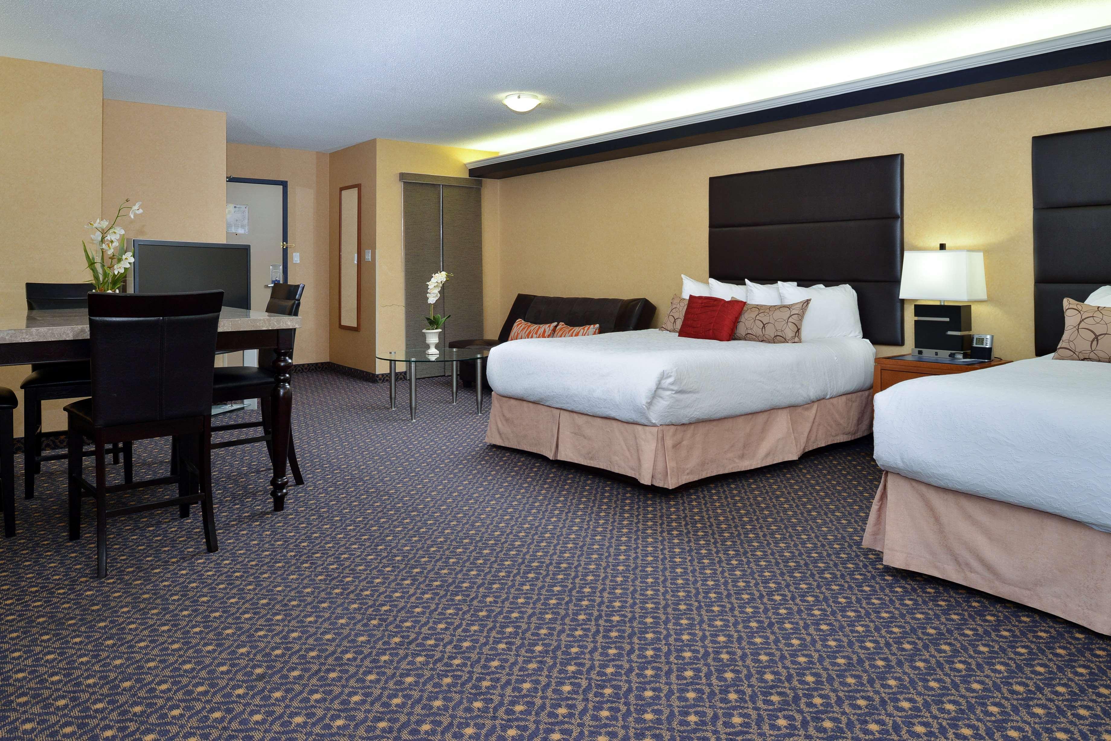 Best Western Plus Regency Inn And Conference Centre Abbotsford Ngoại thất bức ảnh