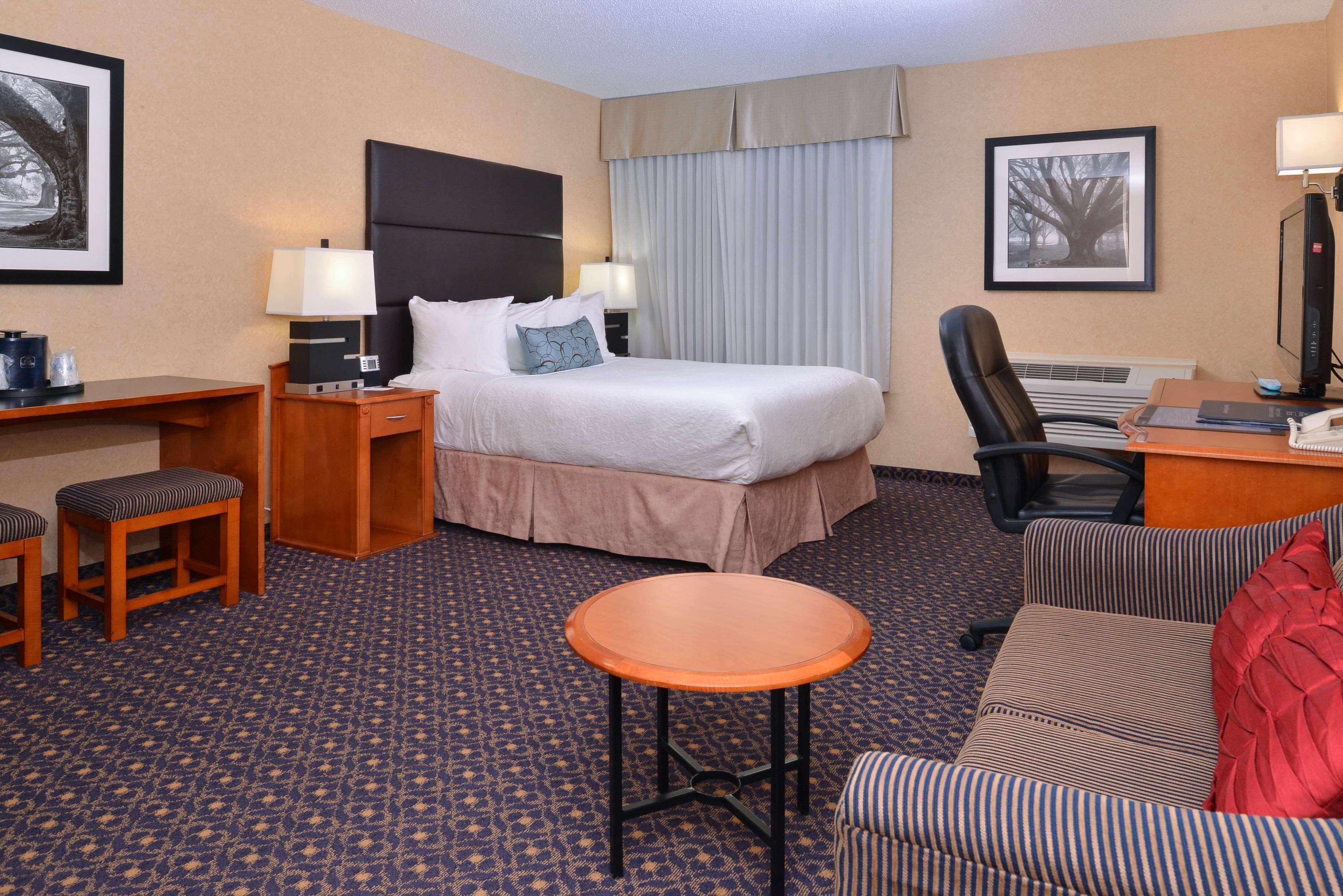 Best Western Plus Regency Inn And Conference Centre Abbotsford Ngoại thất bức ảnh