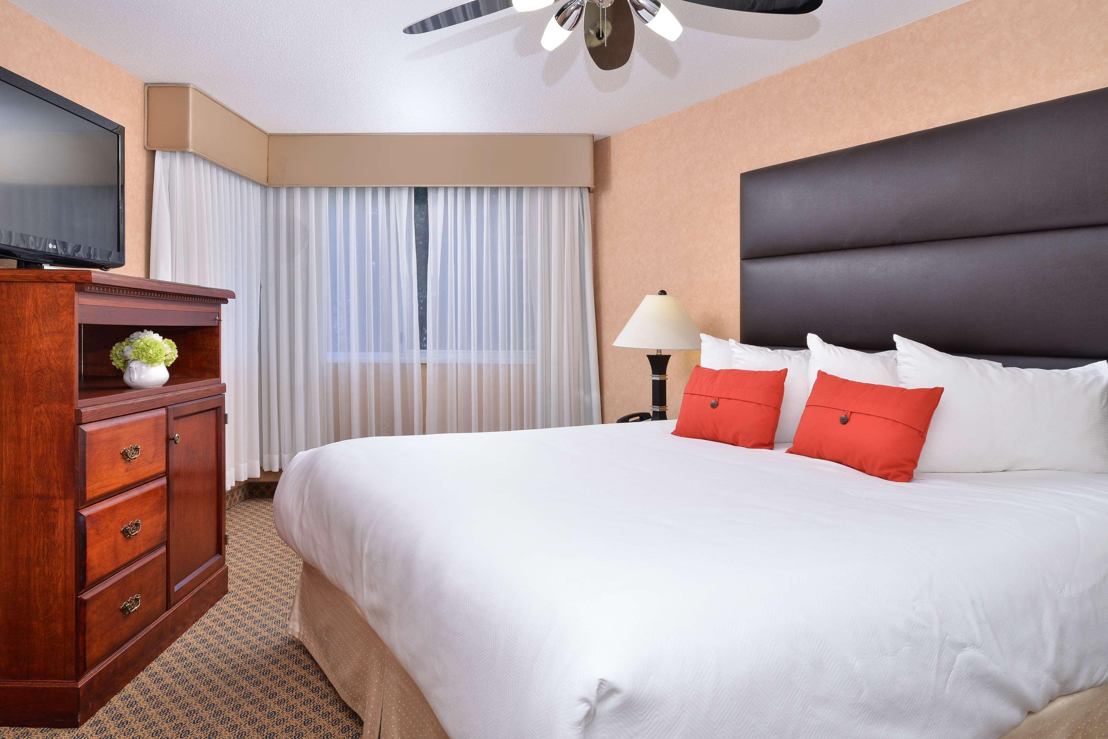 Best Western Plus Regency Inn And Conference Centre Abbotsford Ngoại thất bức ảnh