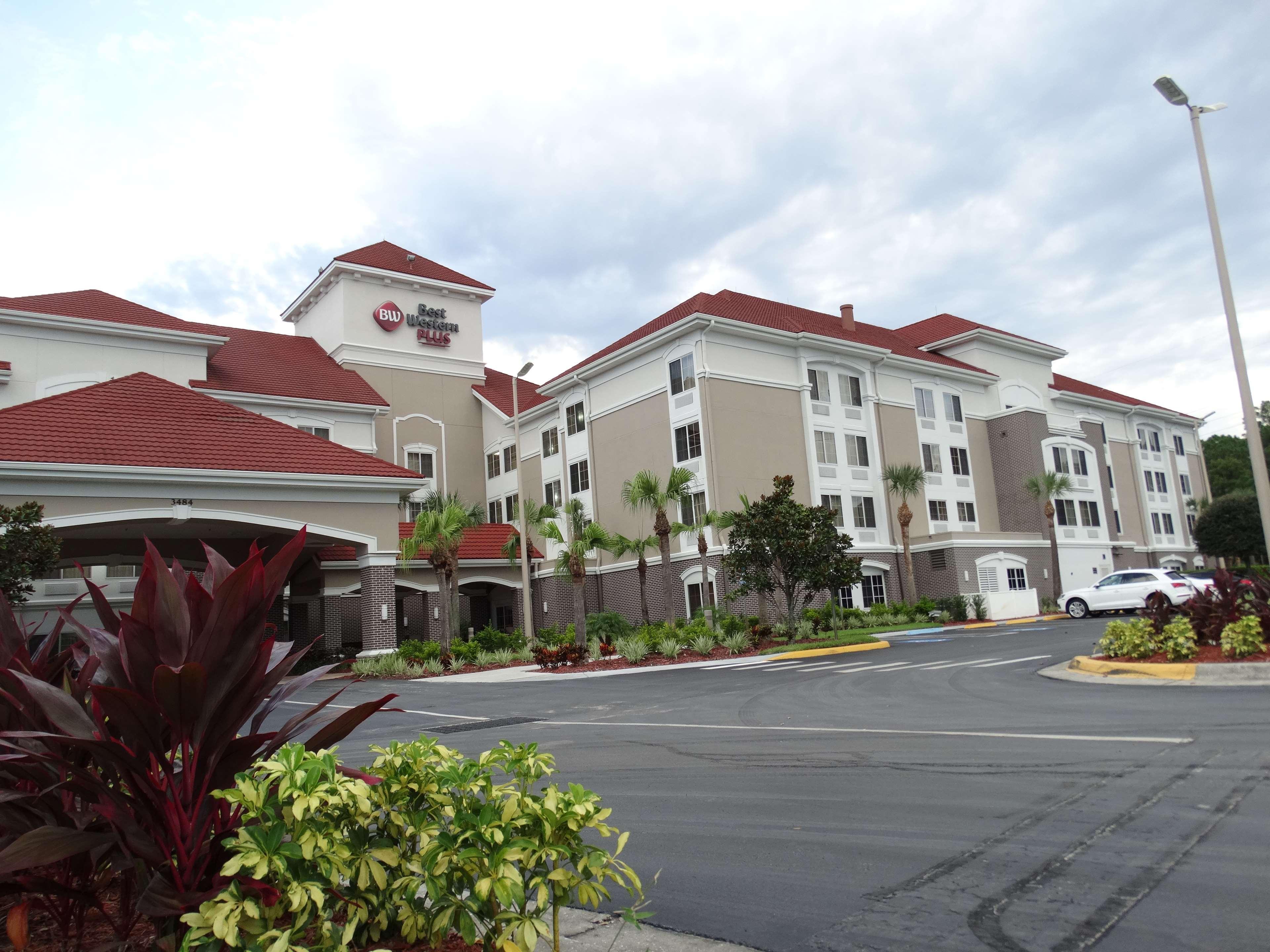 Best Western Plus Regency Inn And Conference Centre Abbotsford Ngoại thất bức ảnh